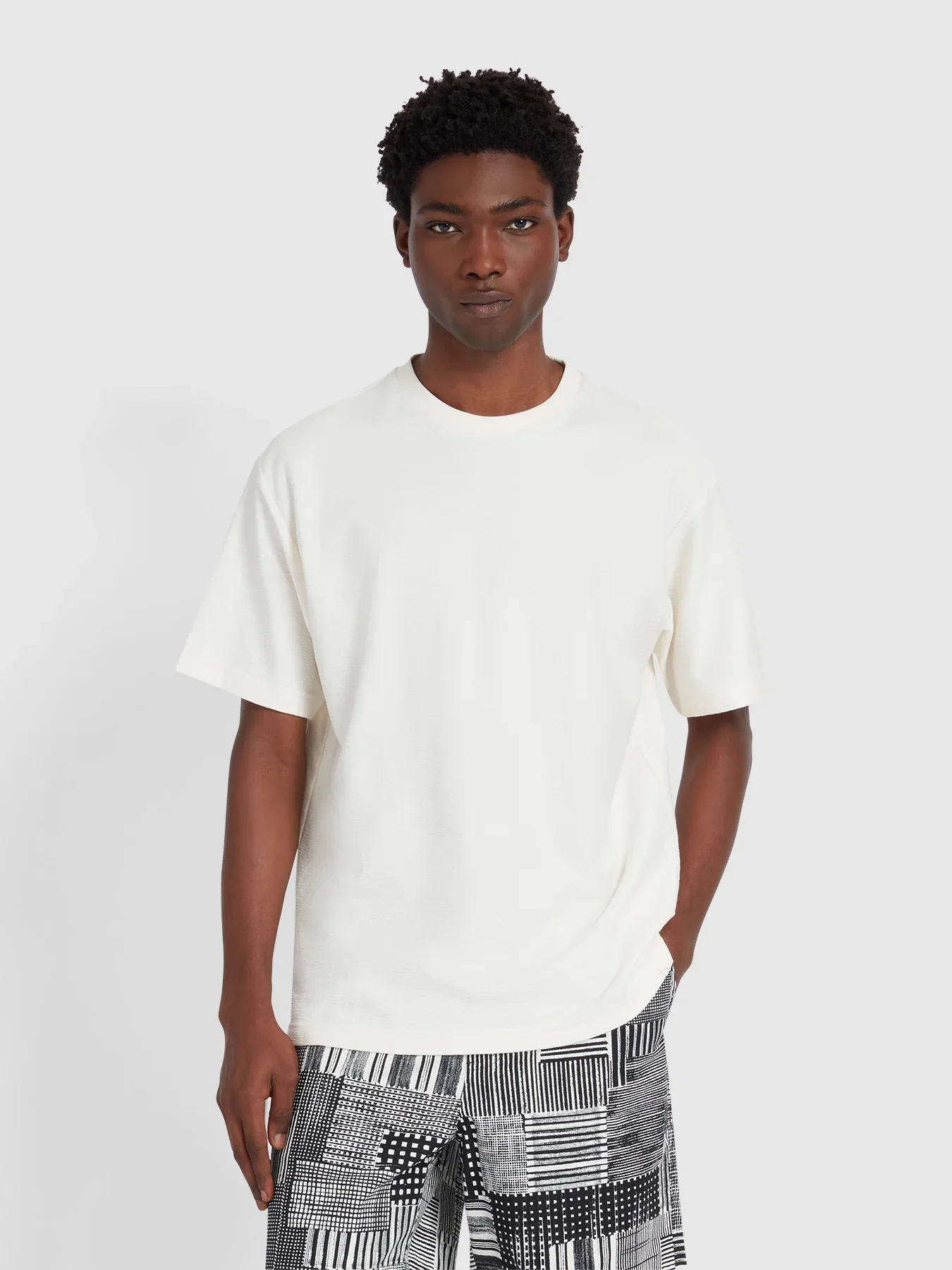 Farah T-Shirt da uomo manica corta Ashcombe panna - Image 4