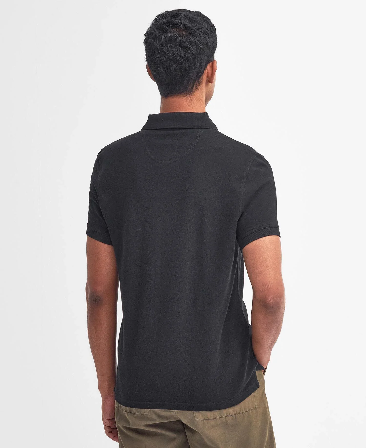 Barbour Polo Sports leggera manica corta da uomo nera - Image 3