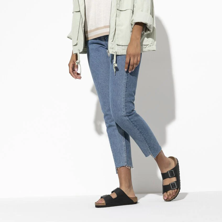 Birkenstock Sandalo Unisex Arizona pelle oliata (Calzata Stretta) Nero - Image 4