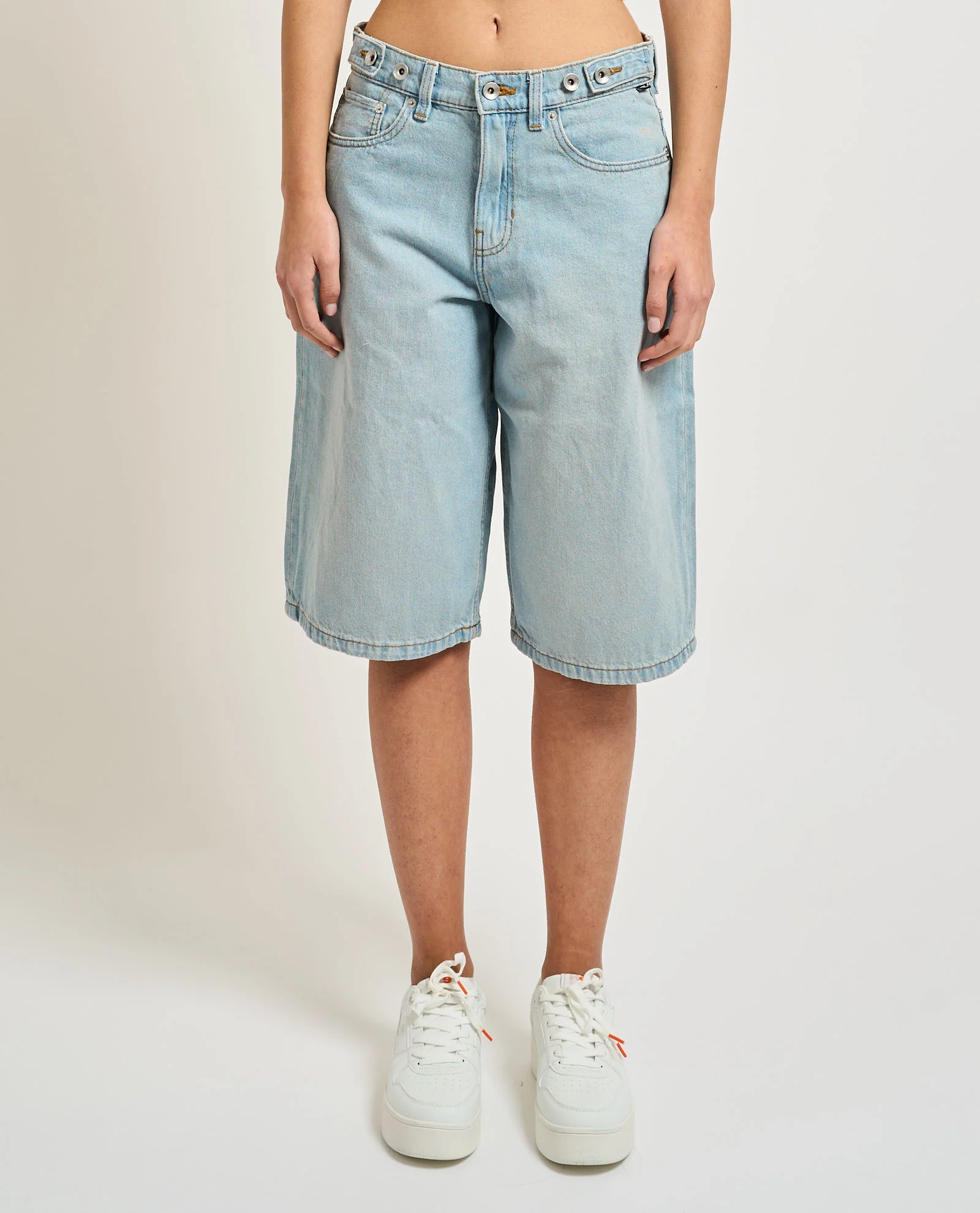 Vans Pantaloncino in jeans da donna Cinched Baggy - Image 3