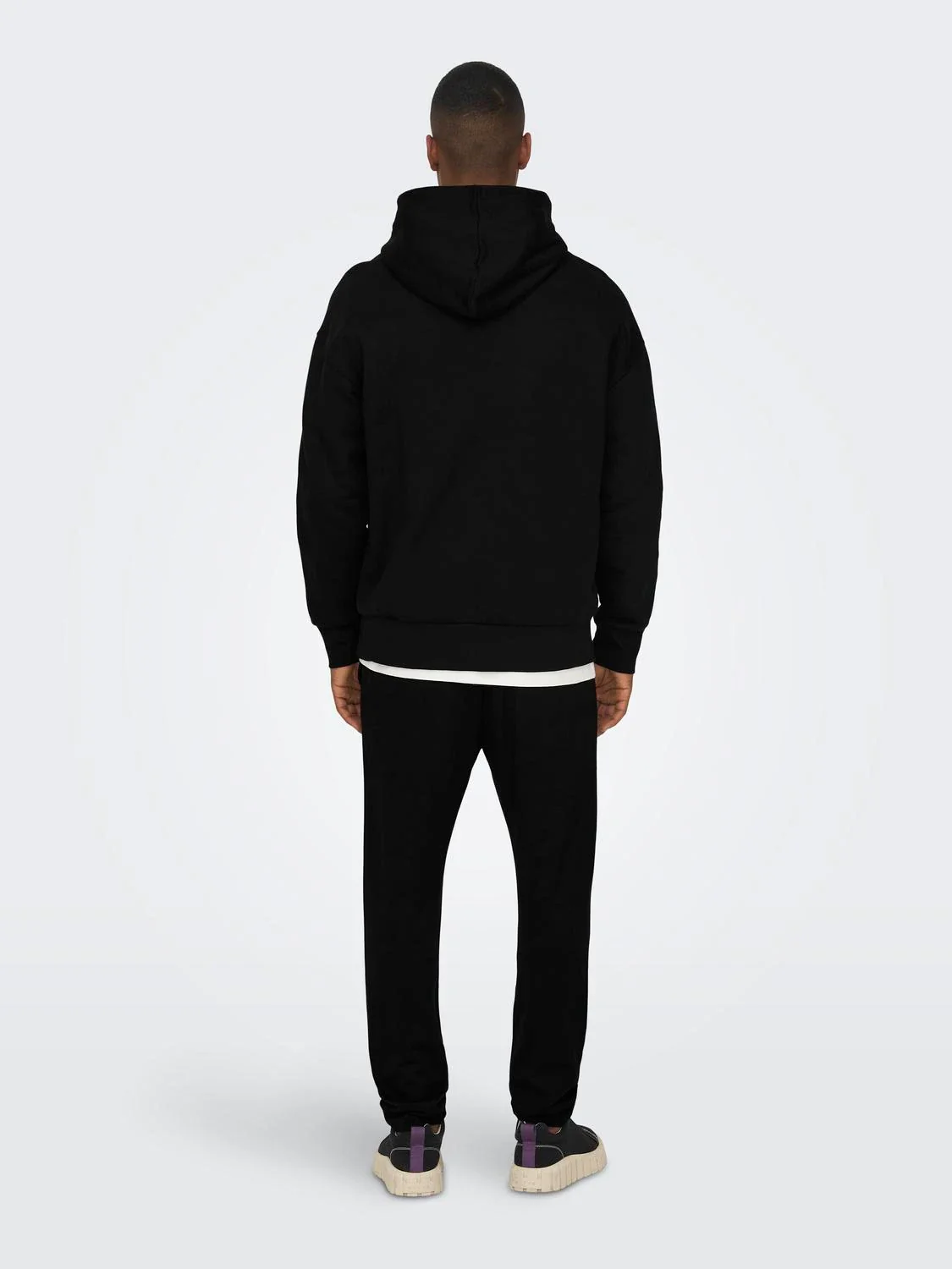 Only & Sons Felpa con cappuccio da uomo Dan nera - Image 5