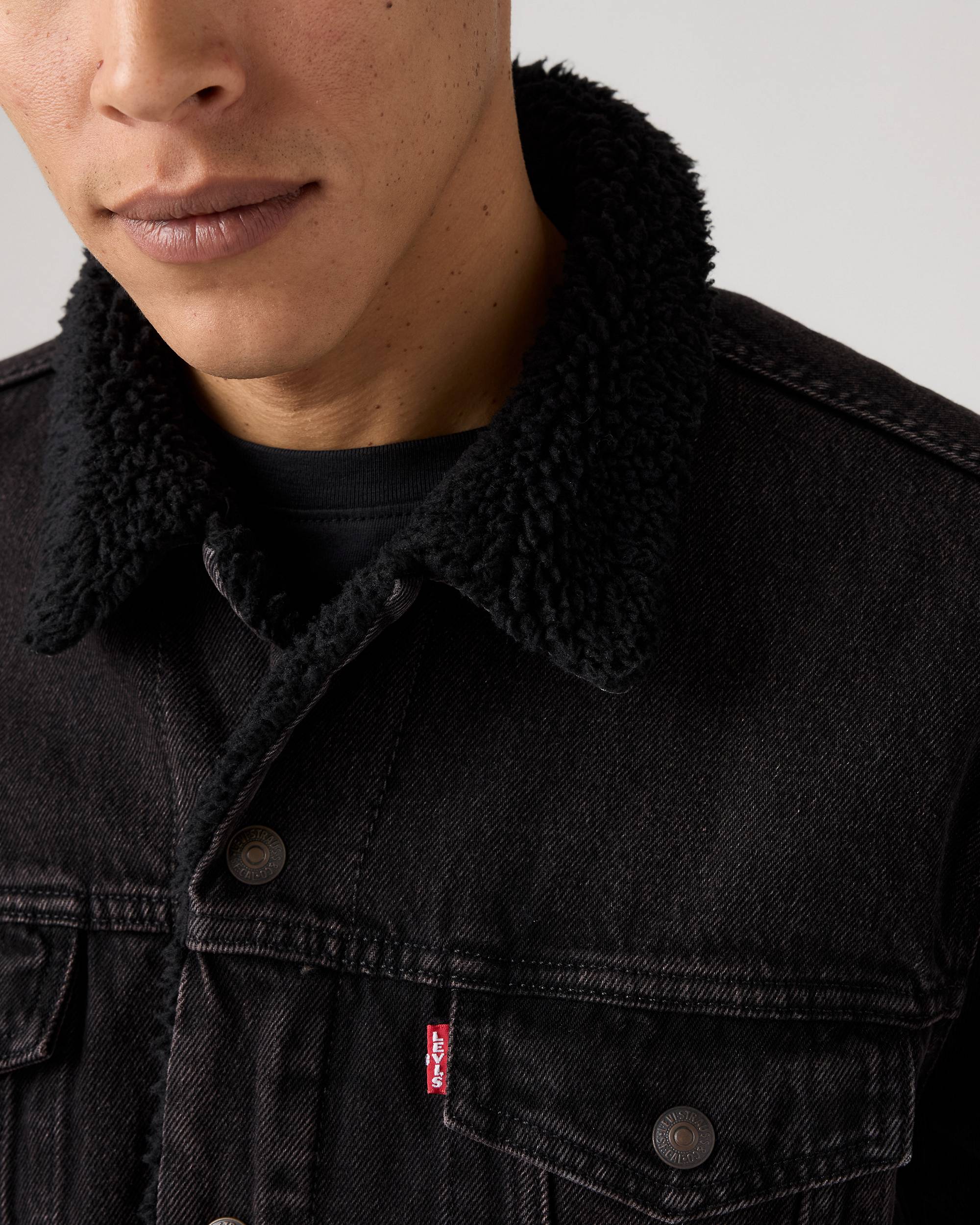 Levi's Giacca da uomo in jeans con pelliccia interna Sherpa Trucker Type - Image 2