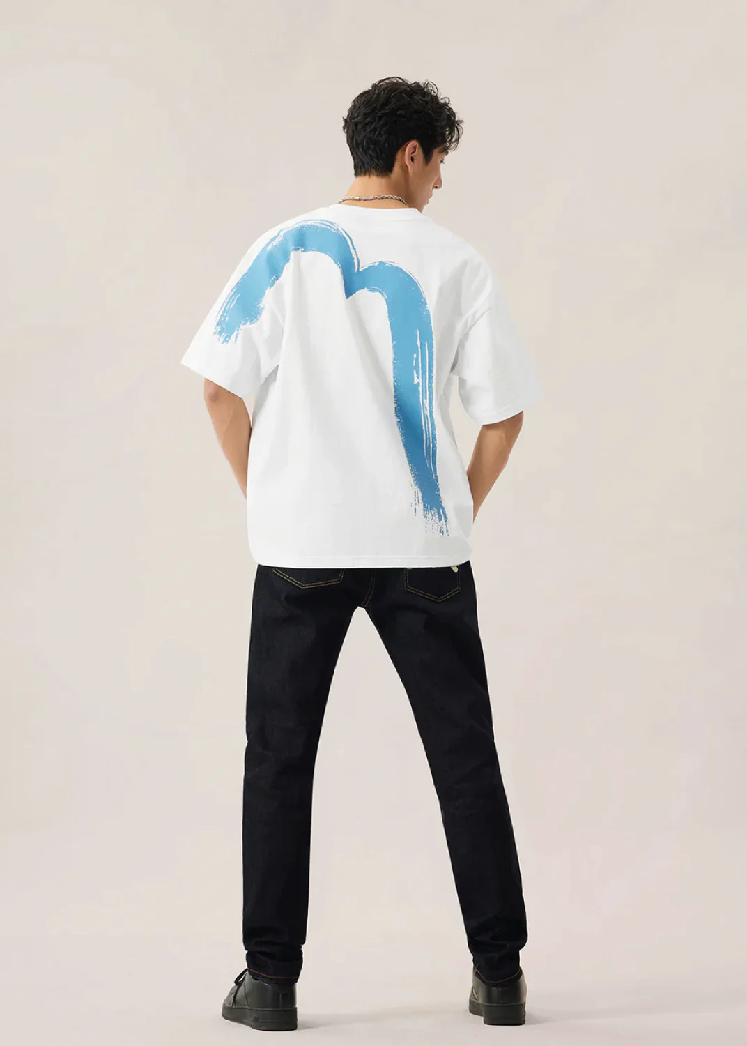 Evisu T-Shirt da uomo manica corta Hand Brush Daicocock bianca - Image 4