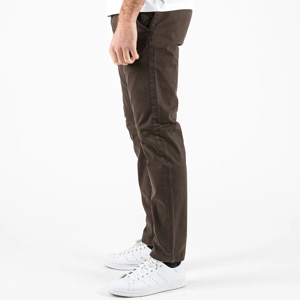 Lyle & Scott Pantalone da uomo Chinos Marrone - Image 2