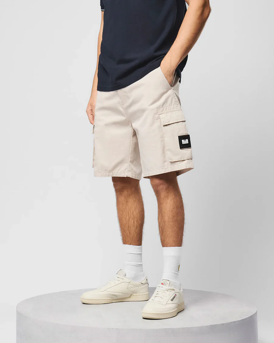Weekend Offender Pantaloncino da uomo con tasconi Mascia panna - Image 3