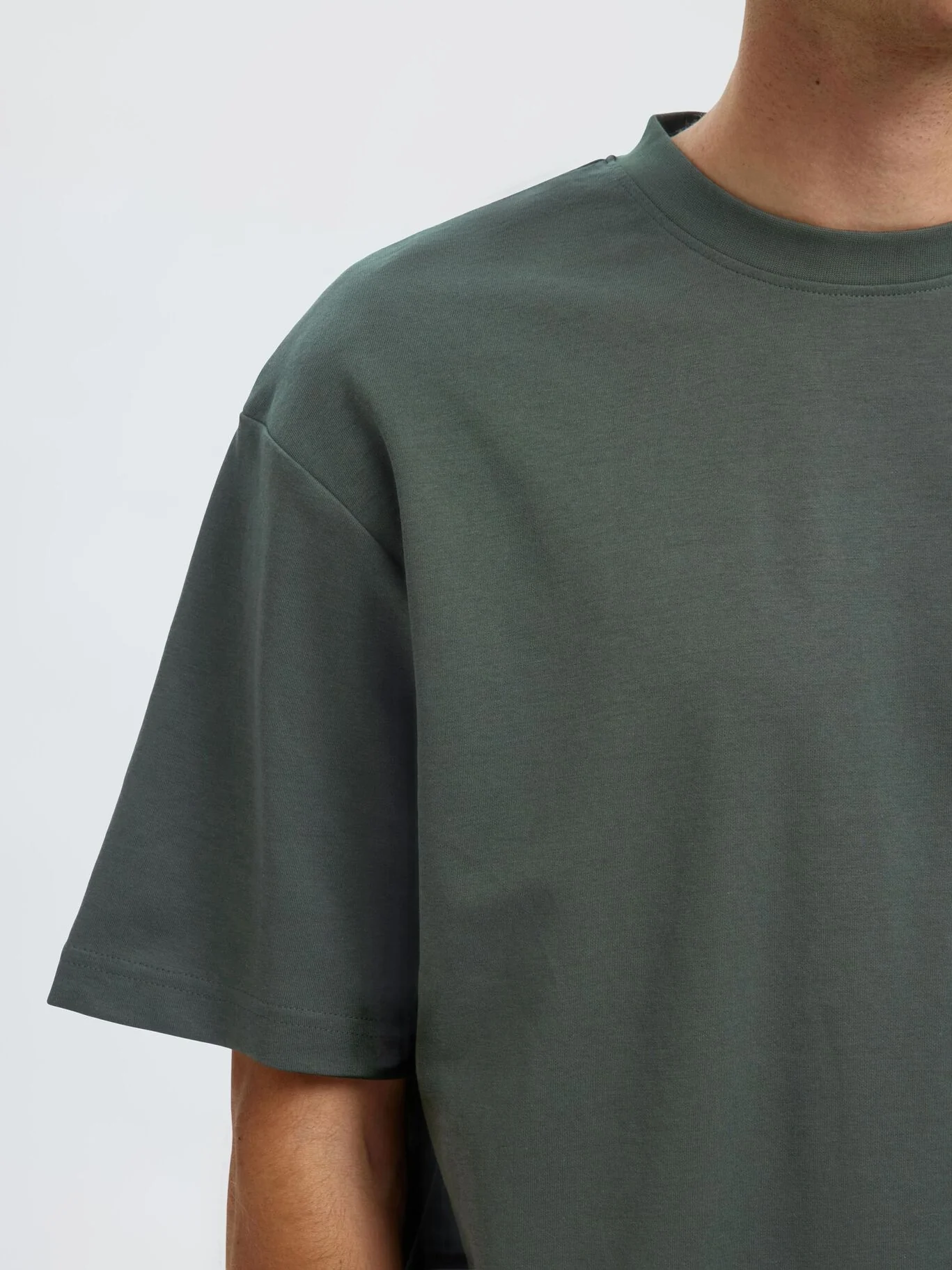 Selected T-Shirt da uomo manica corta Oscar verde foresta - Image 4