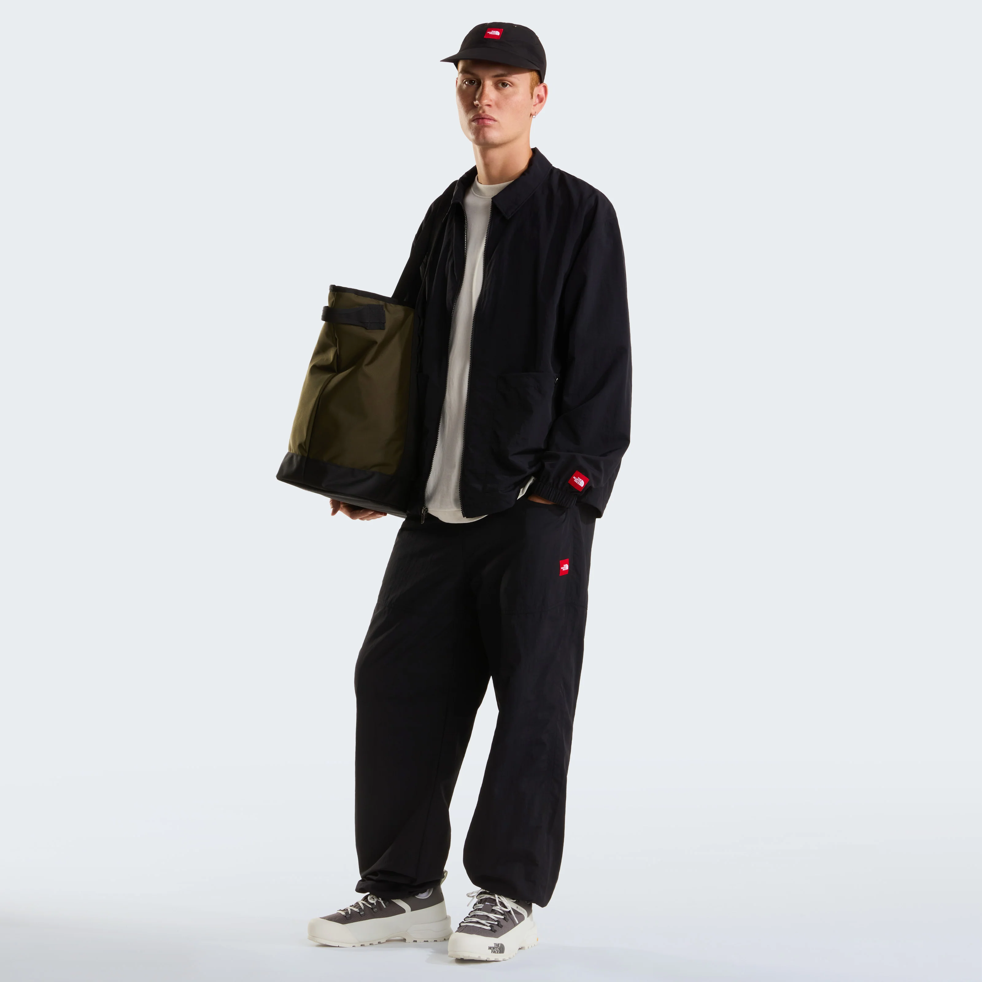 The North Face Pantalone tecnico in nylon da uomo Red Box Belted nero - Image 3