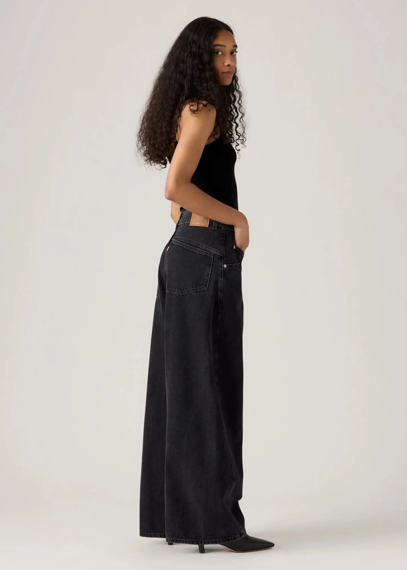 Levi's Jeans da donna Super Baggy Barrell nero - Image 2