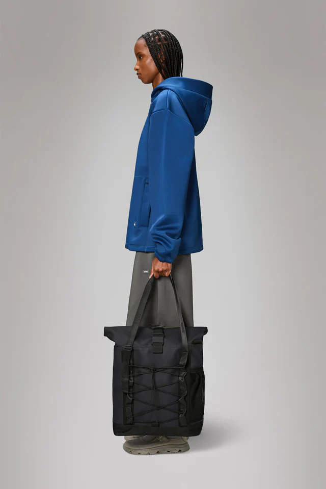 Rains Borsa da viaggio Trail Rolltop Tote nera 13390-BLK - Image 4