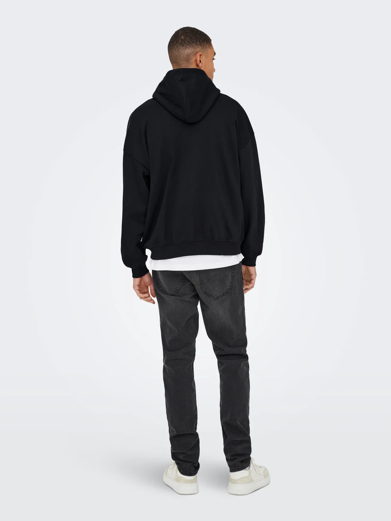Only & Sons Felpa con zip e cappuccio da uomo Turner nera - Image 4